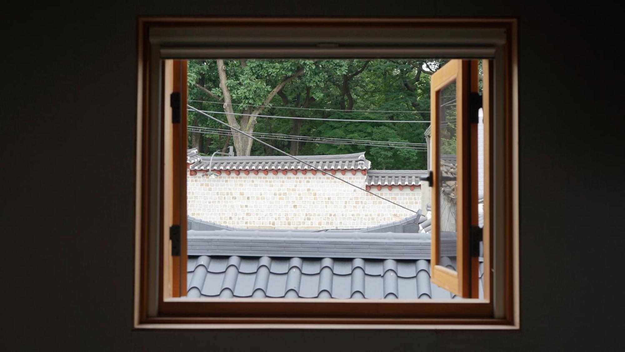 The Korean Traditional Hanok In Downtown Seoul For Convenient Public Transportation - Seoul Ari Esterno foto