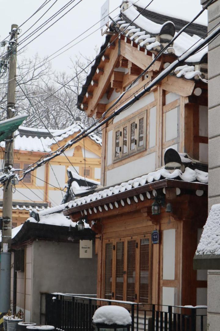 The Korean Traditional Hanok In Downtown Seoul For Convenient Public Transportation - Seoul Ari Esterno foto